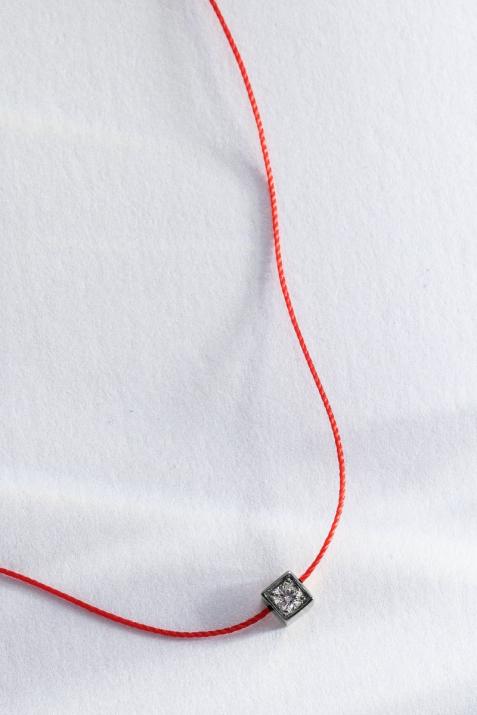 Ожерелье для женщин с круглым бриллиантом 0,10 кар в оправе из черного золота - Redline - 0++