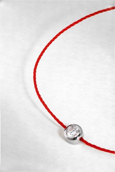 String Bracelet For Women with 0.10ct Round Diamond in White Gold Bezel Setting - Redline - 0++