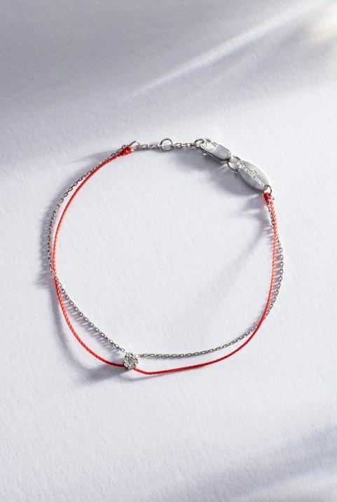 String Bracelet For Women with 0.05ct Round Diamond in White Gold Cluster Setting - Redline - 0++
