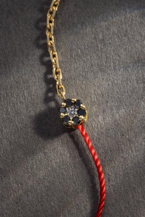 String-Chain Bracelet For Women with 0.05ct Black Diamond in Yellow Gold Cluster Setting - Redline - 0++