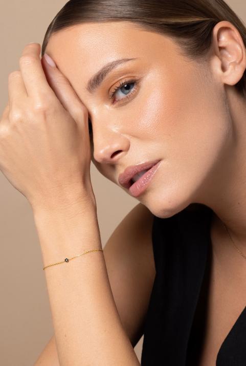 Chain Bracelet For Women with 0.06ct Round Black Diamond in Yellow Gold Cluster Setting - Redline - 0++