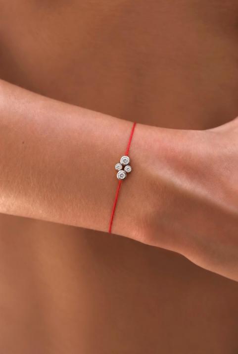 String Bracelet For Women with 0.30ct Round Diamond in White Gold Bezel Setting - Redline - 0++