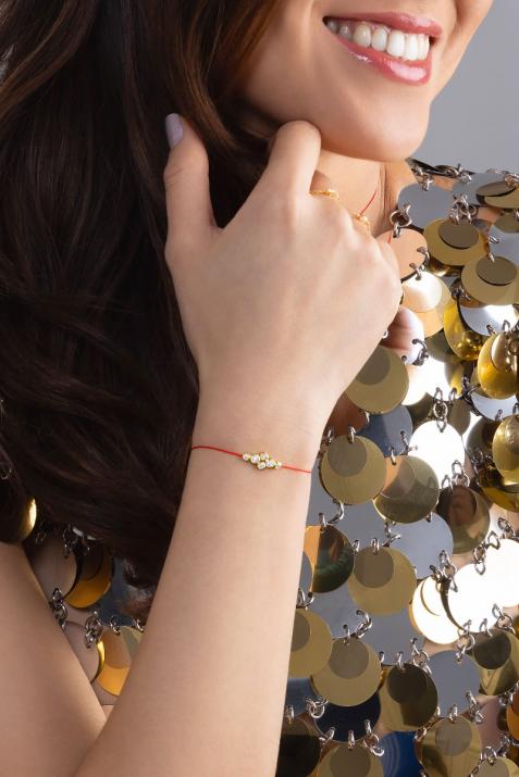 String Bracelet For Women with 0.40ct Round Diamond in Yellow Gold Bezel Setting - Redline - 0++