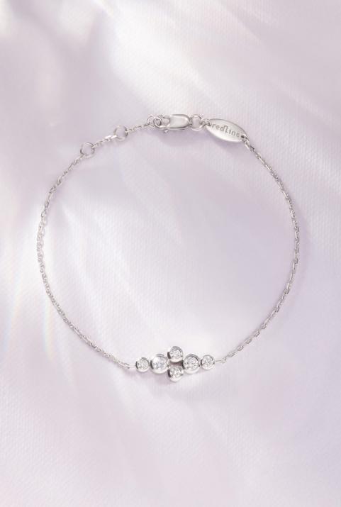 Chain Bracelet For Women with 0.40ct Round Diamond in White Gold Bezel Setting - Redline - 0++