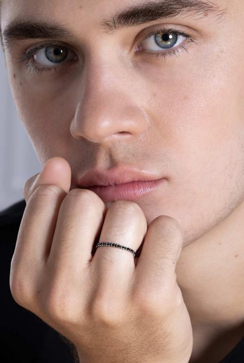 String Ring in Black Gold - Redline - 0++