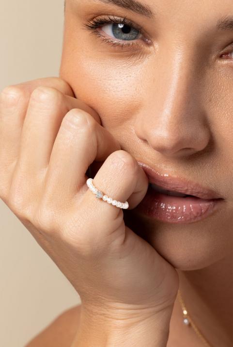 String Ring with 0.05ct Round Diamond in Rose Gold Cluster Setting - Redline - 0++