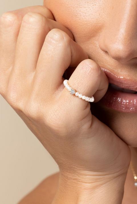 String Ring with 0.05ct Round Diamond in Rose Gold Cluster Setting - Redline - 0++