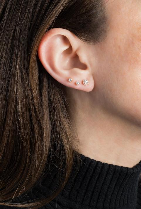 Earrings with 0.29ct Round Diamond in Rose Gold Prong Setting - Redline - 0++