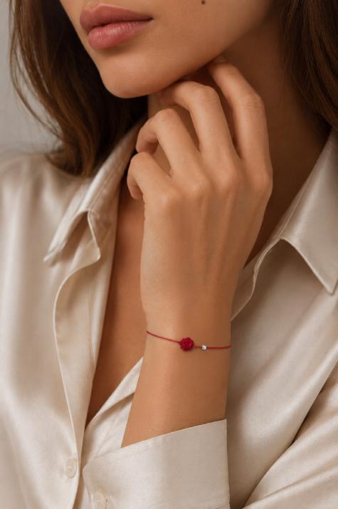 String Bracelet For Women with 0.05ct Round Diamond in White Gold Bezel Setting - Redline - 0++