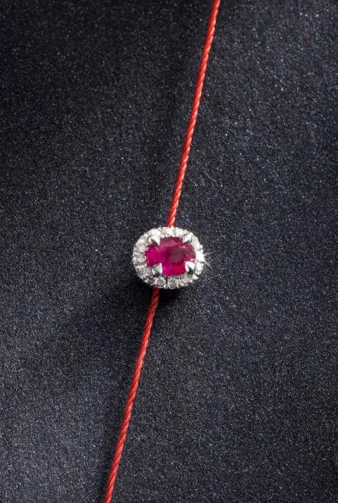 String Bracelet For Women with 0.06ct Oval Diamond and Rubis in White Gold Prong Setting - Redline - 0++