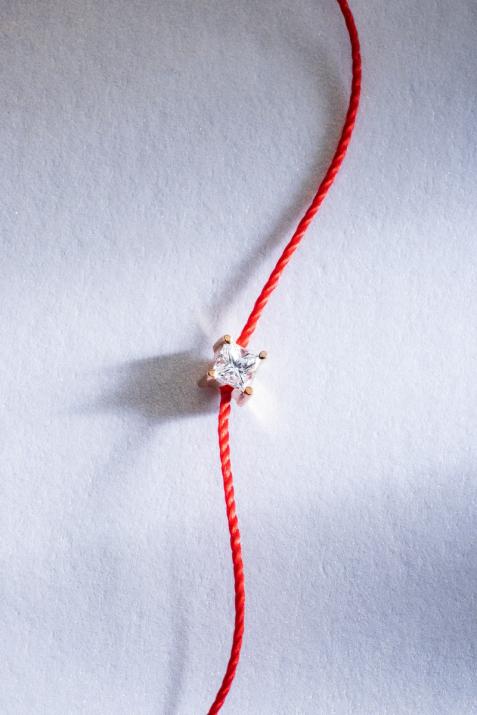 String Bracelet For Women with 0.11ct Princess Diamond in Rose Gold Prong Setting - Redline - 0++