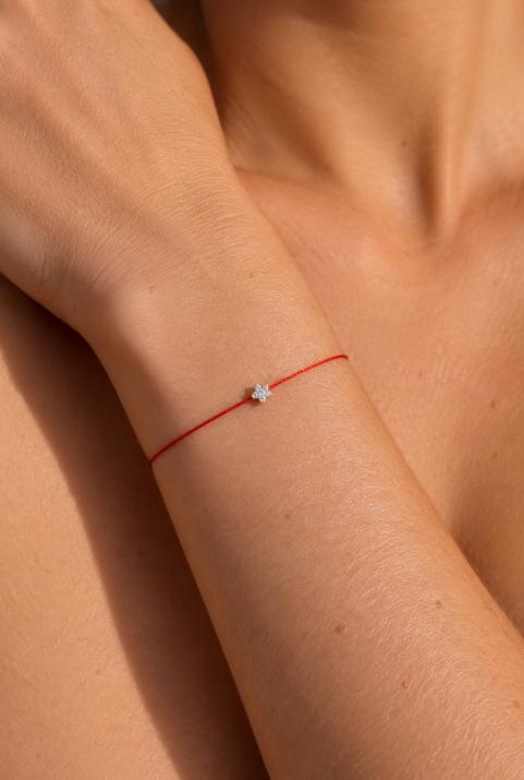 String Bracelet For Women with 0.05ct Round Diamond in Rose Gold Prong Setting - Redline - 0++