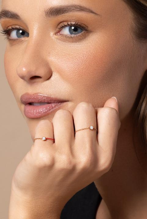 Chain Ring with 0.10ct Round Diamond in Rose Gold Bezel Setting - Redline - 0++