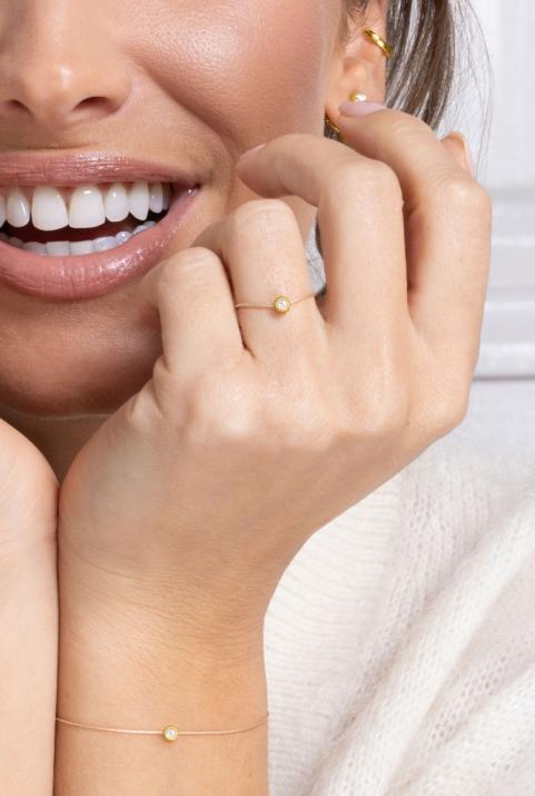 String Ring with 0.02ct Round Diamond in Yellow Gold Bezel Setting - Redline - 0++