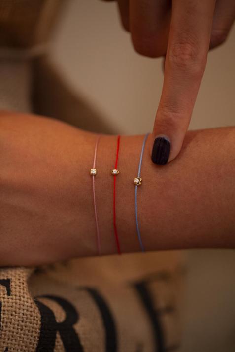 Браслет Amy с бриллиантовой проволокой 0,02 карата и квадратом из желтого золота - Redline - 0++