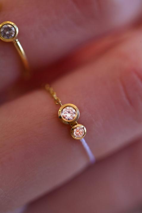 String Ring with 0.15ct Round Diamond in Yellow Gold Bezel Setting - Redline - 0++