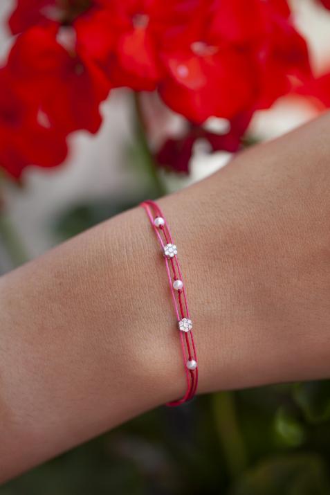 Multistring Bracelet For Women with 0.10ct Round Diamond in White Gold Cluster Setting - Redline - 0++