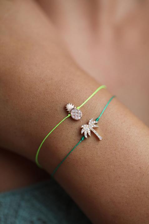 Браслет из желтого золота с пряжкой, украшенный бриллиантами - Redline - 0++