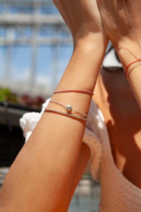 Chain Bracelet For Women with 0.26ct Round Diamond in White Gold Bezel Setting - Redline - 0++