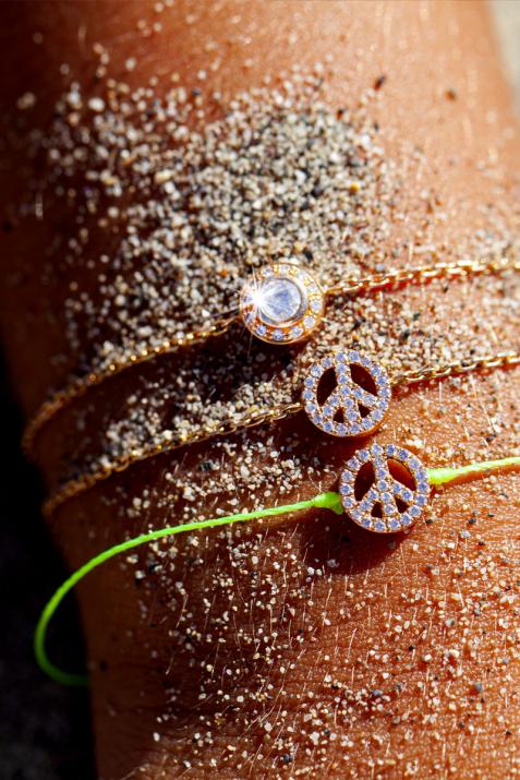 Chain Bracelet For Women with 0.26ct Round Diamond in White Gold Bezel Setting - Redline - 0++