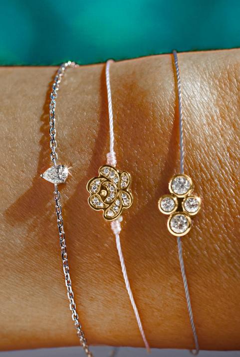 Браслет с красной лилией в желтом золоте - Redline - 0++