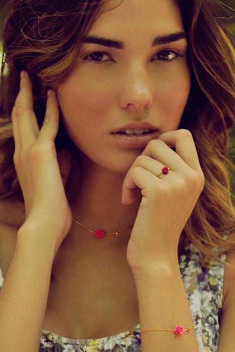 Chain Bracelet For Women with 0.05ct Round Diamond in Rose Gold Bezel Setting - Redline - 0++