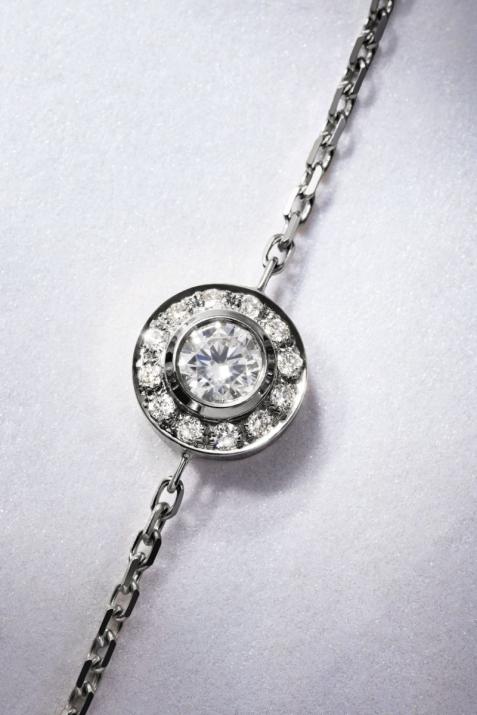 Chain Bracelet For Women with 0.26ct Round Diamond in Black Gold Bezel Setting - Redline - 0++