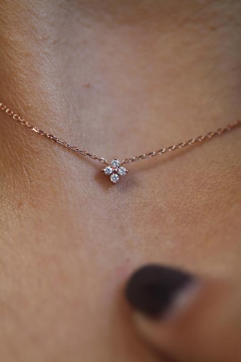 Chain Necklace For Women with 0.04ct Round Diamond in Rose Gold Prong Setting - Redline - 0++