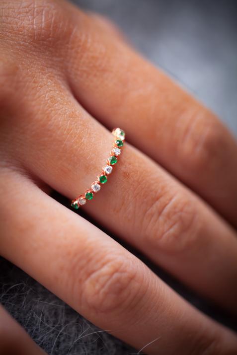 Кольцо Мэрилин изумрурное розовое золото - Redline - 0++