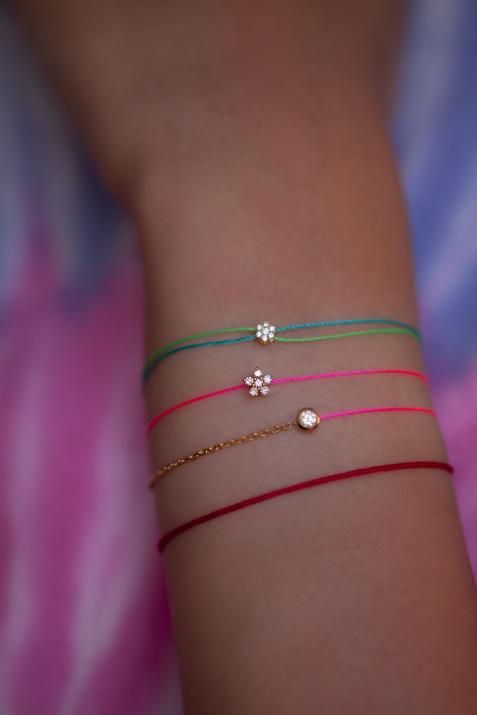 String Bracelet For Women with 0.09ct Round Diamond in Rose Gold Prong Setting - Redline - 0++