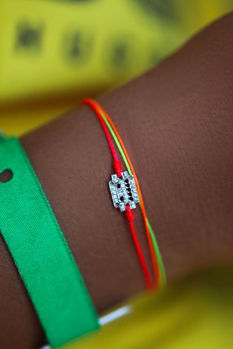 Multistring Bracelet For Women with 0.068ct Diamond Robot in White Gold Pavé Setting - Redline - 0++