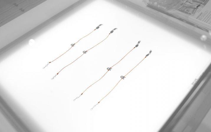 String Bracelet For Women in Silver - Redline - 0++