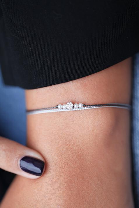 Multistring Bracelet For Women with 0.05ct Round Diamond in White Gold Cluster Setting - Redline - 0++