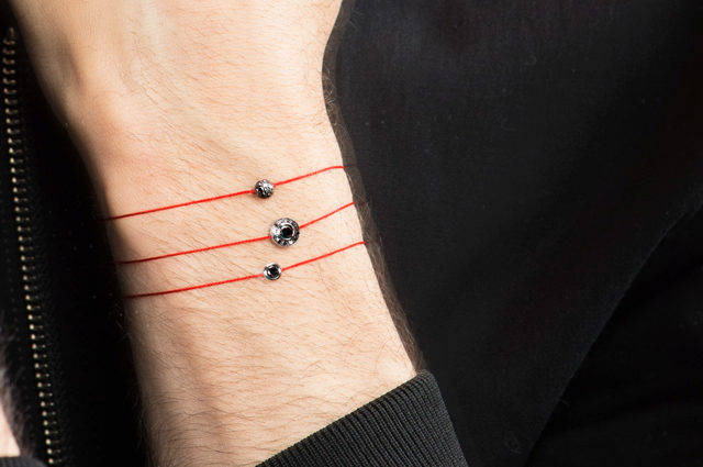 Таинственный черный бриллиант