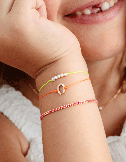 Маленькие золотые символы