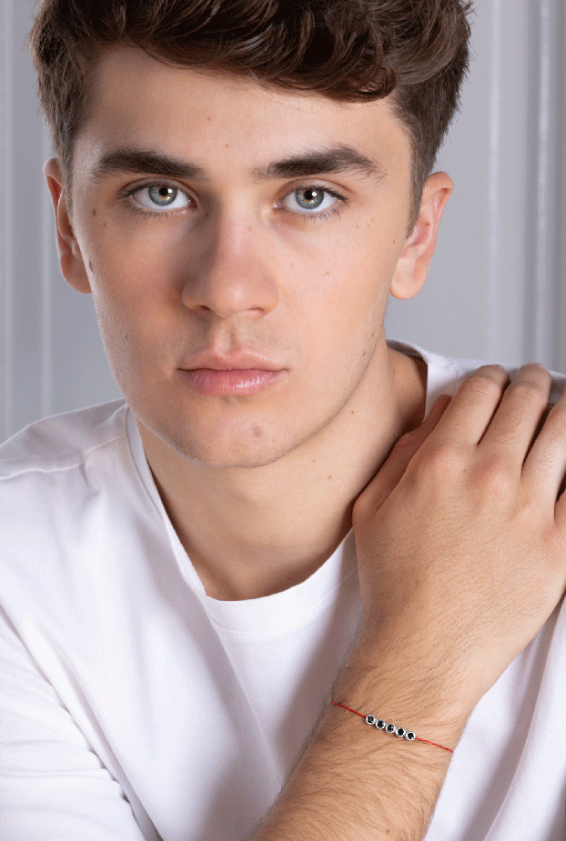 Redline носят по-своему